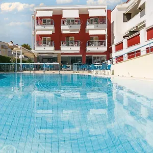 Hotel Summer Dream