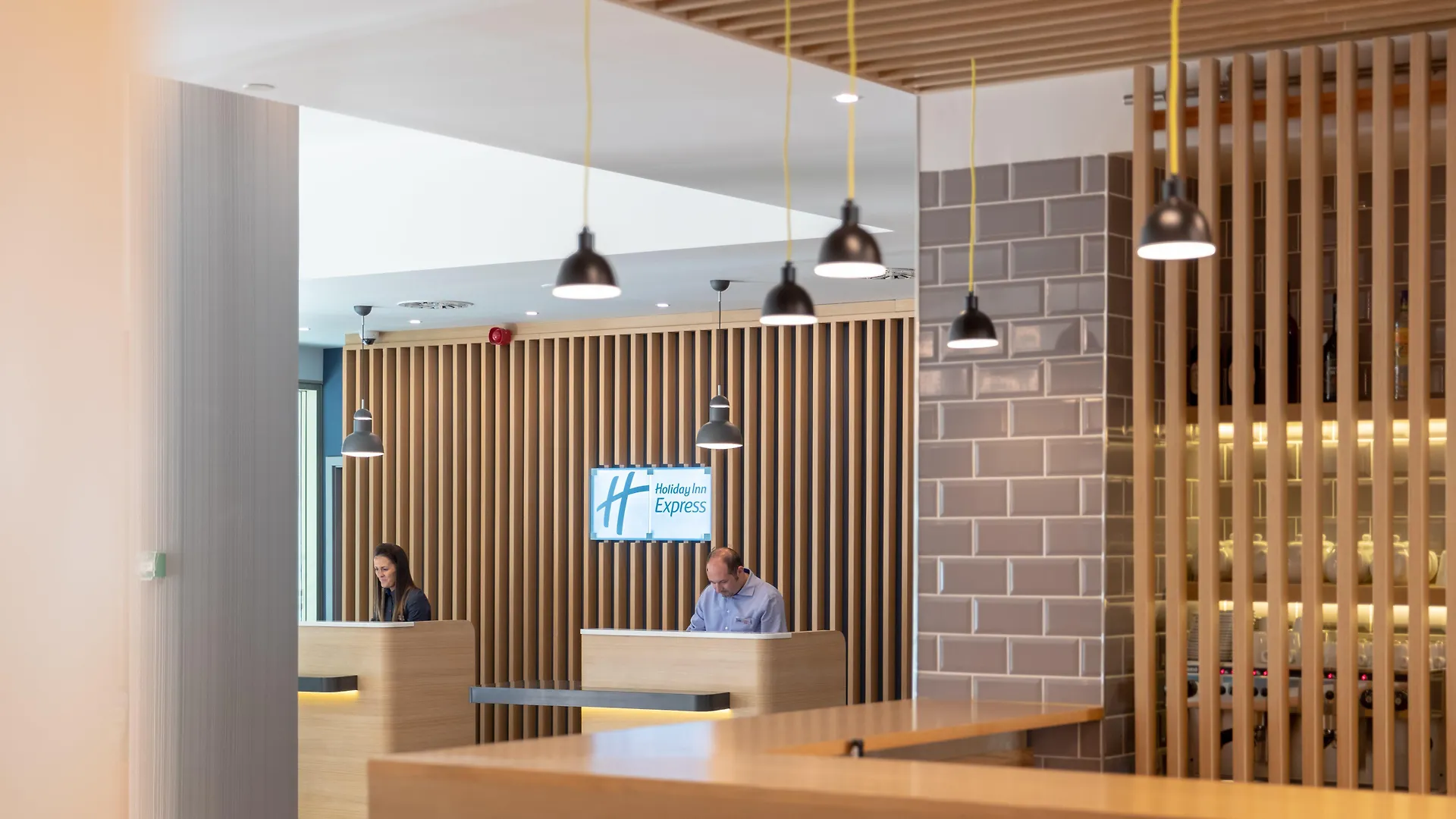 Holiday Inn Express - Lisbon - Plaza Saldanha By Ihg ホテル
